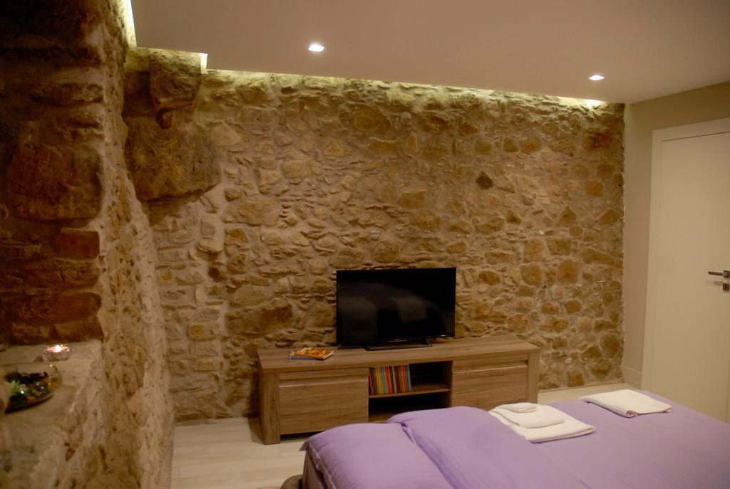 Kaaba - Aragon Home Holiday Montalbano Elicona Exterior photo