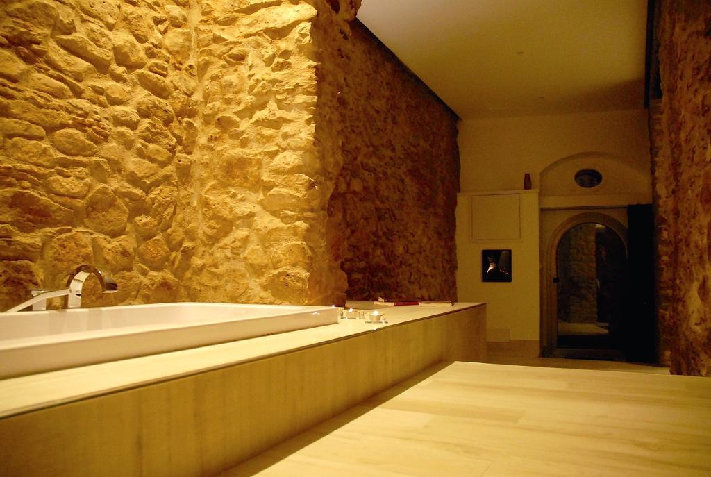 Kaaba - Aragon Home Holiday Montalbano Elicona Exterior photo